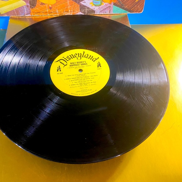 WALT DISNEY’S VTG 1967 HAPPIEST SONGS DISNEYLAND VINYL RECORD by GULF GA… - Picture 15 of 16